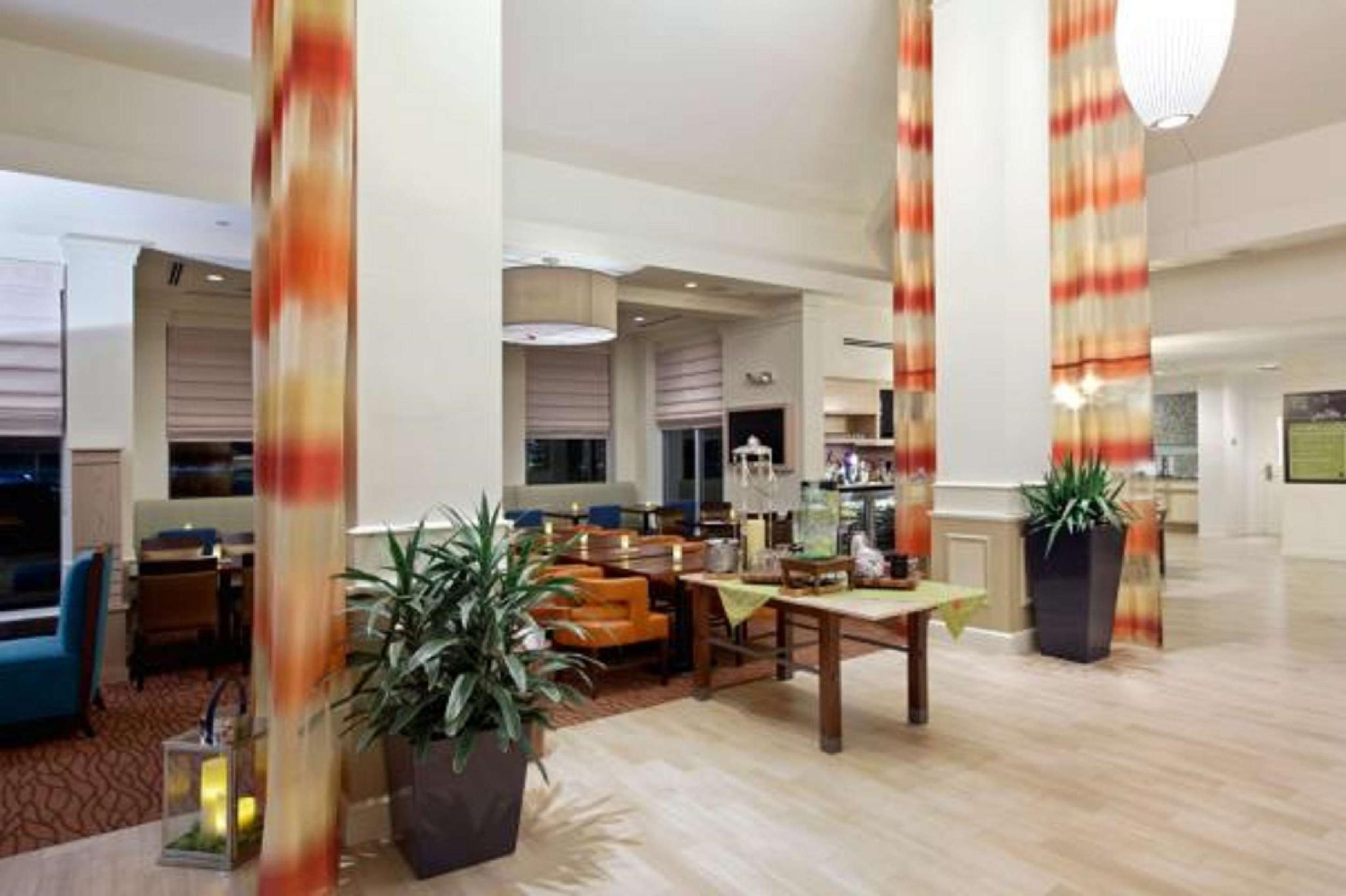 Hilton Garden Inn Gilroy Buitenkant foto