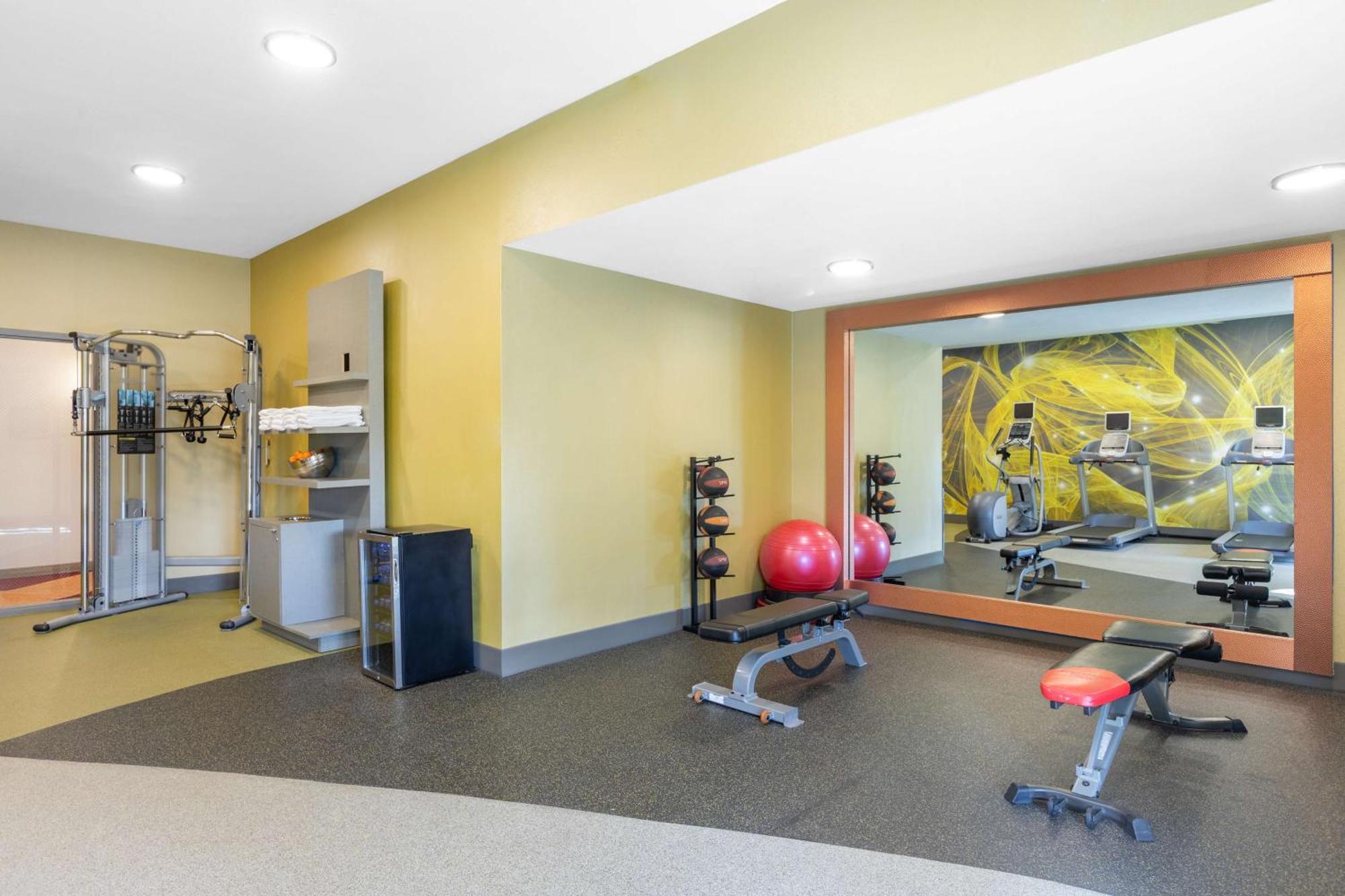 Hilton Garden Inn Gilroy Buitenkant foto