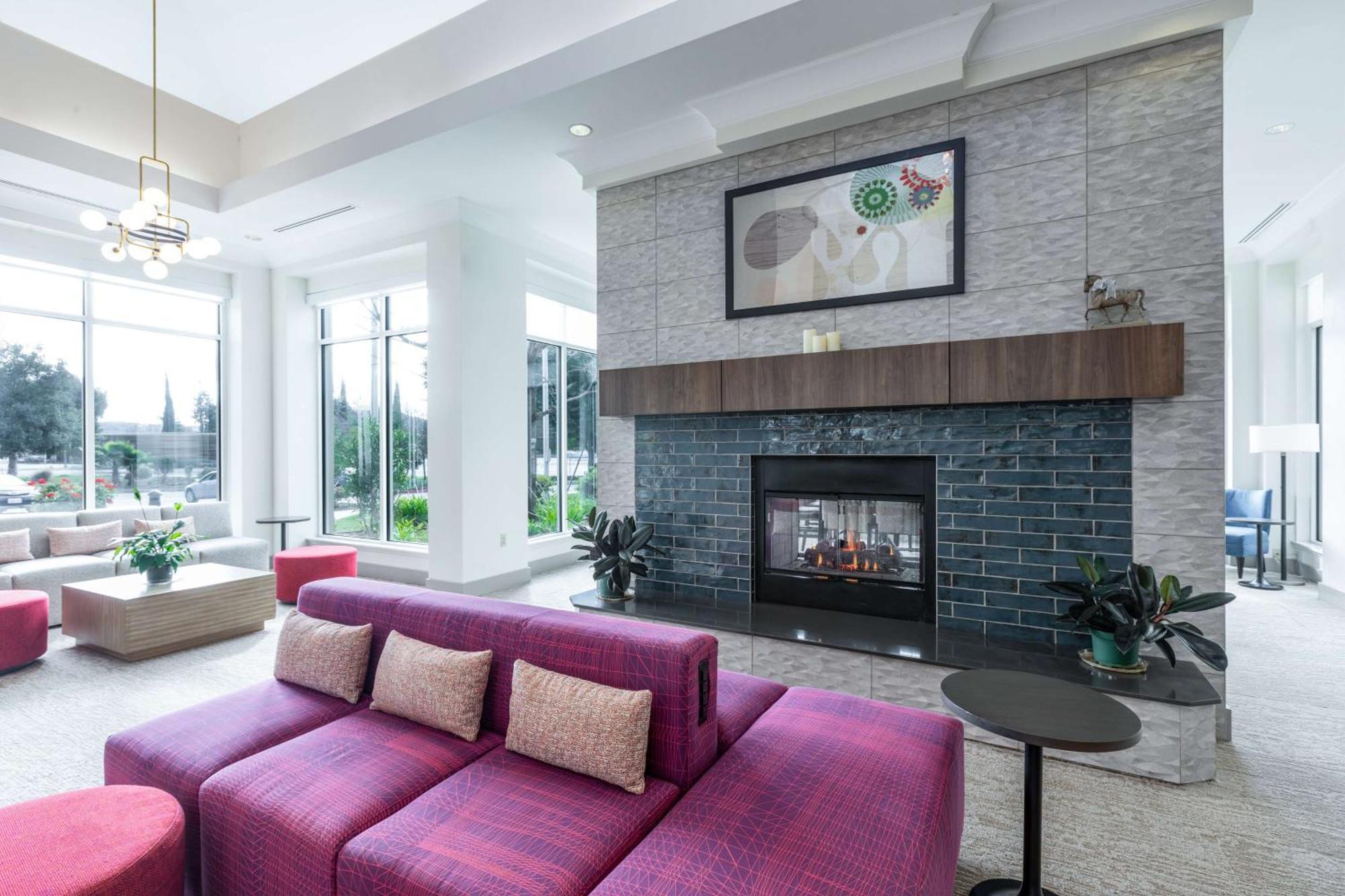 Hilton Garden Inn Gilroy Buitenkant foto