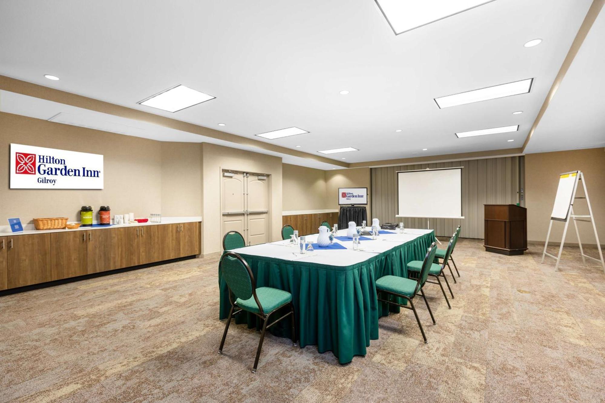 Hilton Garden Inn Gilroy Buitenkant foto